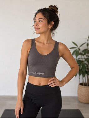 Groceries Apparel Womens Powerflow Yoga Gray Cropped Athletic Tank Top, Size XS